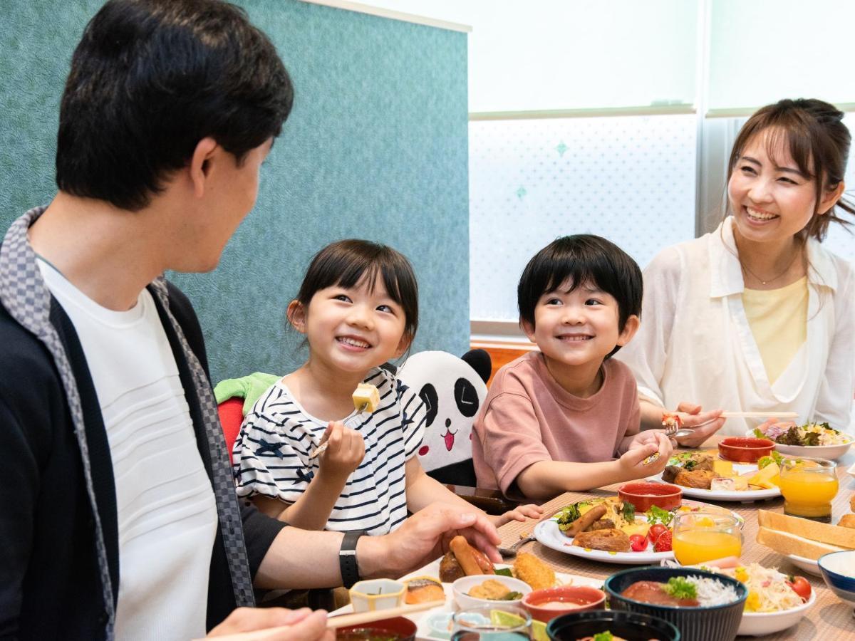호텔 산라쿠소 시라하마 외부 사진
